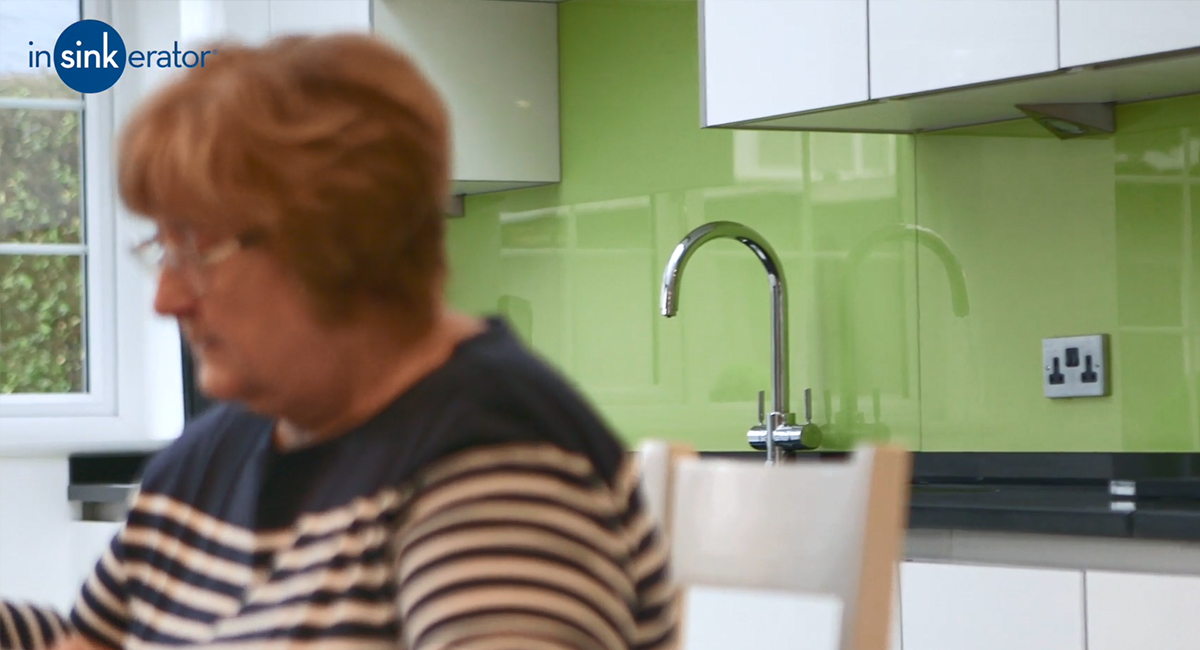 Helen's 4N1 Instant Hot Water Tap